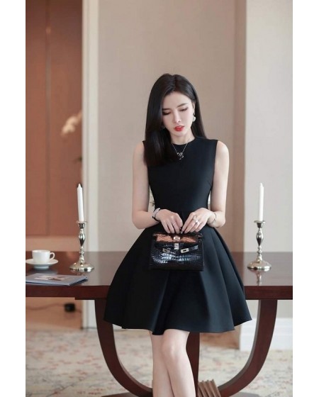 Đầm Xòa Tay Ngắn Dún Xinh Xắn -D170