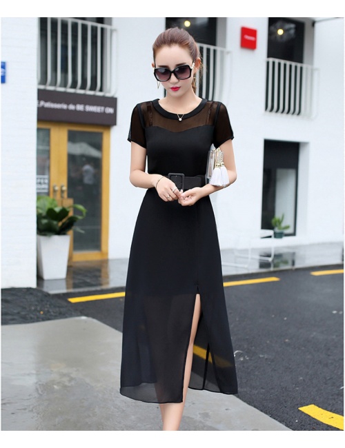 Đầm Xẻ Tà Xinh Xắn - D16067
