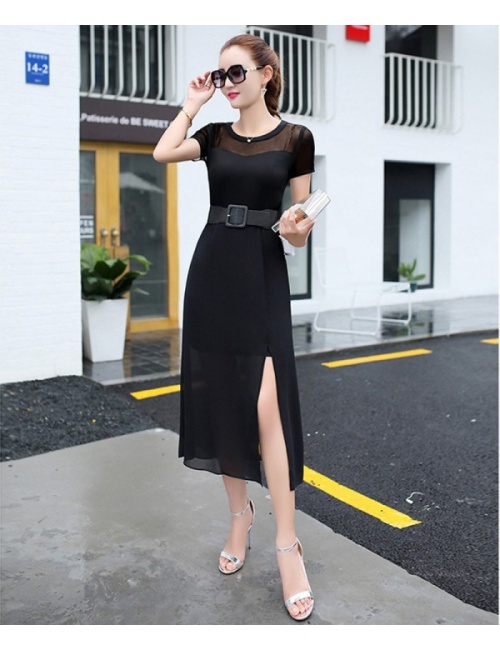 Đầm Xẻ Tà Xinh Xắn - D16067