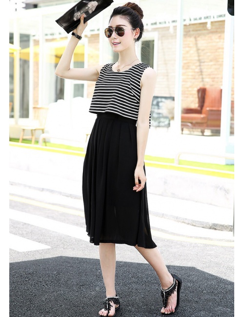 Đầm Phối Sọc Xinh Xắn - 1822