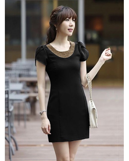 Đầm Đính Hạt Vòng Cổ Tuyệt Đẹp - 1826