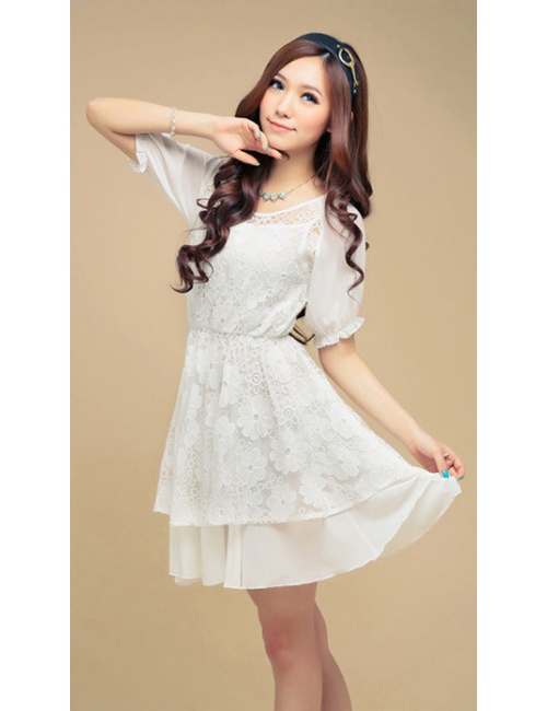 Đầm Ren Hoa Cúc Xinh Xắn - 1904