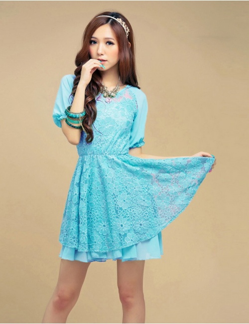 Đầm Ren Hoa Cúc Xinh Xắn - 1904