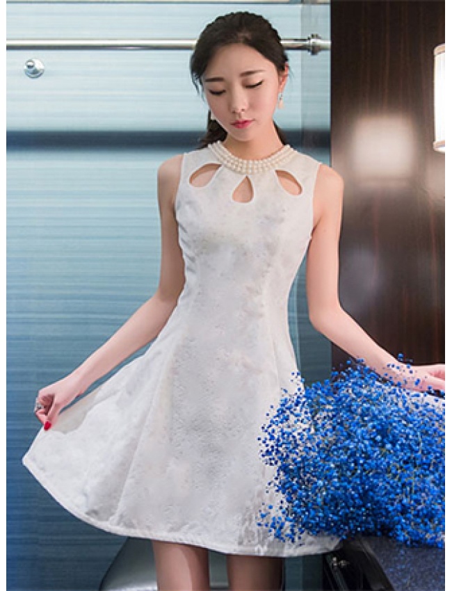 Đầm Ren Ngọc Trai Cổ Giọt Sương - 2054