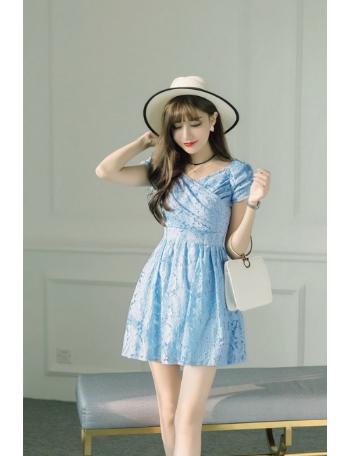 Đầm Ren Cổ Chéo Xinh Xắn - 2085
