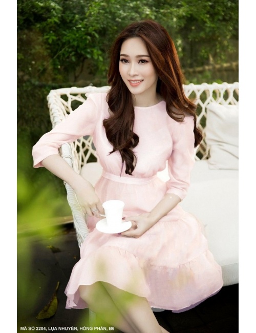 Bộ Áo Tay Và Váy Có Cổ Đính Hoa _2205