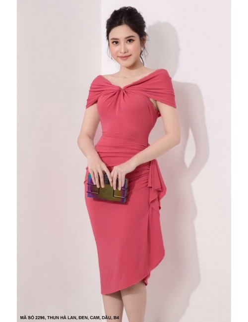 Đầm Lai Xéo Dún 1 Bên Eo Cổ Đính Khoen D - 2296