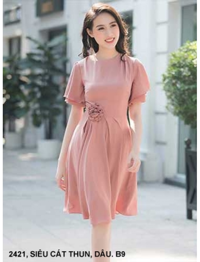 Đầm Xòe Tay Ngắn Dún Đính Hoa Hồng Bên Eo - 2421