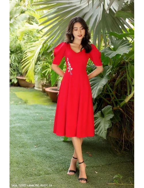 Đầm Dạ Hội Cổ Xéo Lai Xẻ Cao - 2422