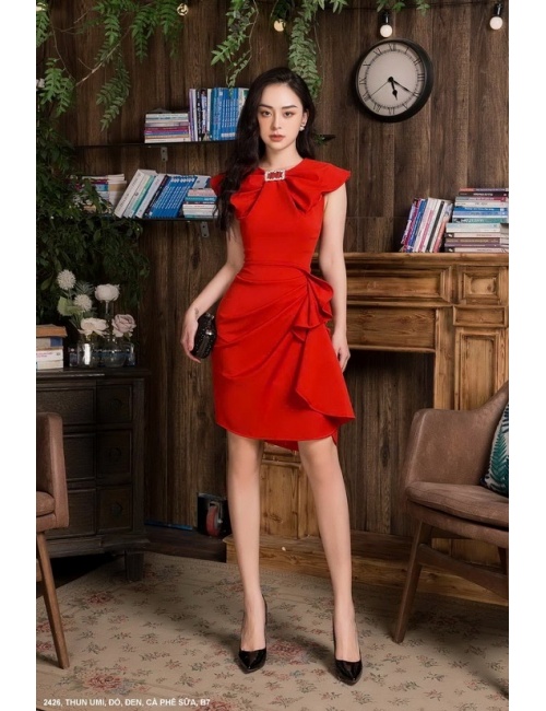 Đầm Dún Eo Tay Dún Đính Khoen - 2426