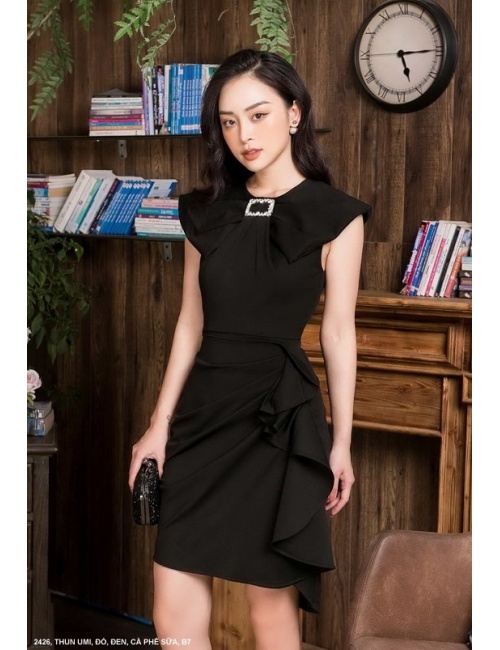 Đầm Dún Eo Tay Dún Đính Khoen - 2426