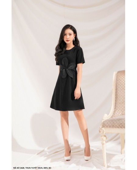 Đầm Tay Ngắn Eo Đính Bông Lớn May Chỉ Nổi Sang Trọng - 2428