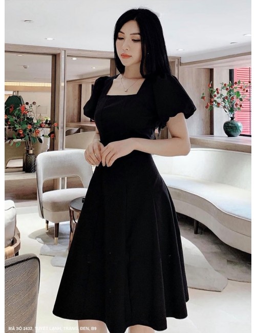 Đầm Xòe Cổ Vuông Tay Ngắn Dún - 2432