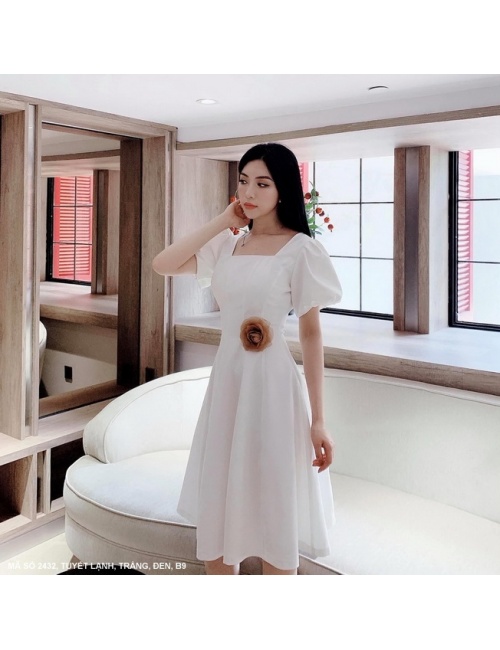 Đầm Xòe Cổ Vuông Tay Ngắn Dún - 2432