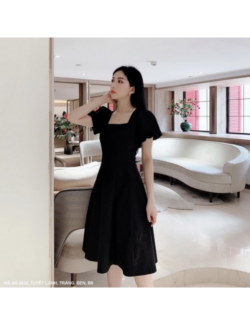 Đầm Xòe Cổ Vuông Tay Ngắn Dún - 2432