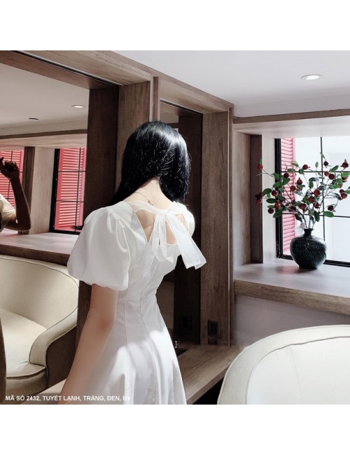 Đầm Xòe Cổ Vuông Tay Ngắn Dún - 2432