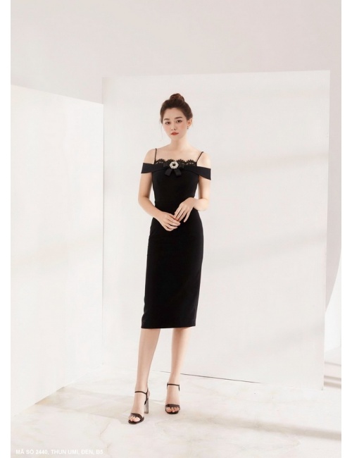 Đầm Ôm 2 Dây Vai Đỗ Sang Trọng - 2440