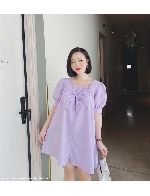 Đầm Rộng Tay Phồng Đính Nơ Lớn Trước Ngực - 2453