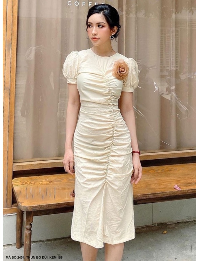 Đầm Dún Toàn Thân Đính Hoa Hồng - 2454