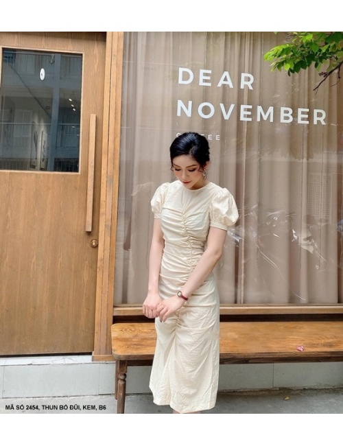 Đầm Dún Toàn Thân Đính Hoa Hồng - 2454