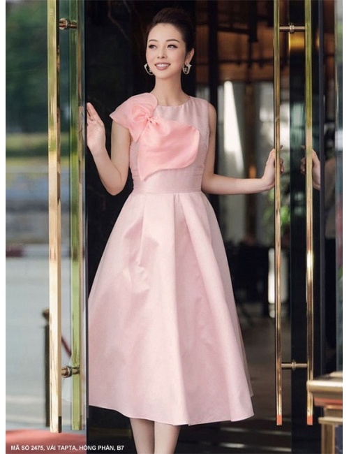 Đầm Xòe Sát Nách Đính Nơ Trước Ngực - 2475