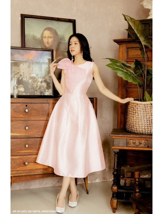 Đầm Xòe Sát Nách Đính Nơ Trước Ngực - 2475