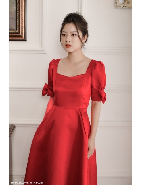 Đầm Xòe Cổ Vuông Tay Ngắn Đính Nơ Trên Tay - 2500