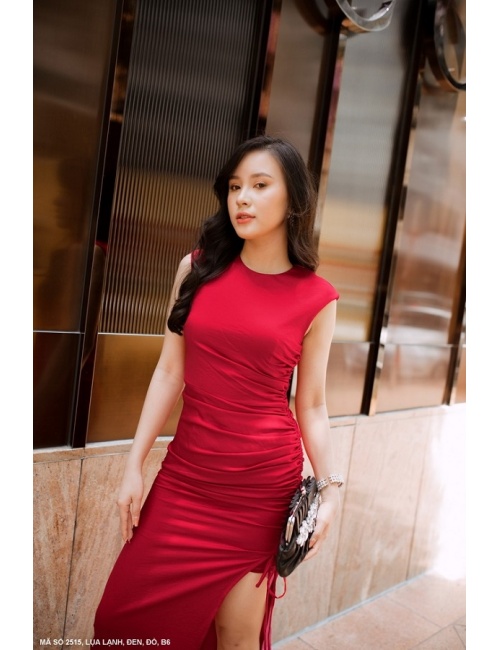 Đầm Dài Sát Nách Rút Dây Hông - 2515