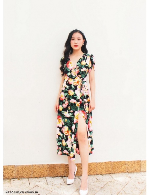 Đầm Hoa Cổ Tim Xẻ Đùi Thắt Dây Nơ Eo Xinh Xắn - 2535