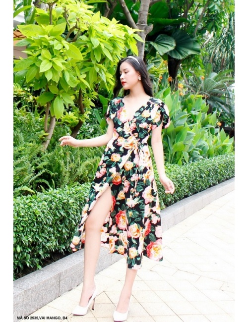 Đầm Hoa Cổ Tim Xẻ Đùi Thắt Dây Nơ Eo Xinh Xắn - 2535