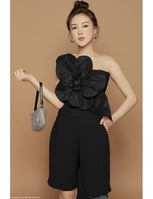 Bộ Áo Và Quần Đính Hoa Cực Lớn Trước Ngực - 2601
