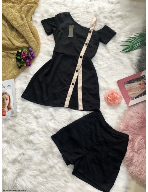 Bộ Short Chạy Viền Xinh Xắn - 2552