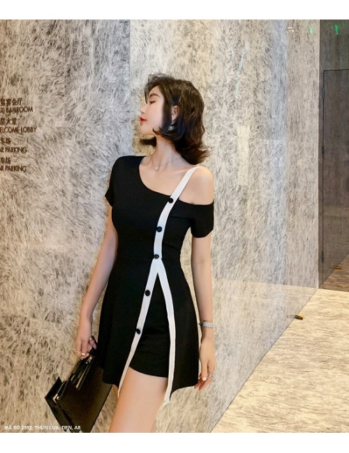 Bộ Short Chạy Viền Xinh Xắn - 2552