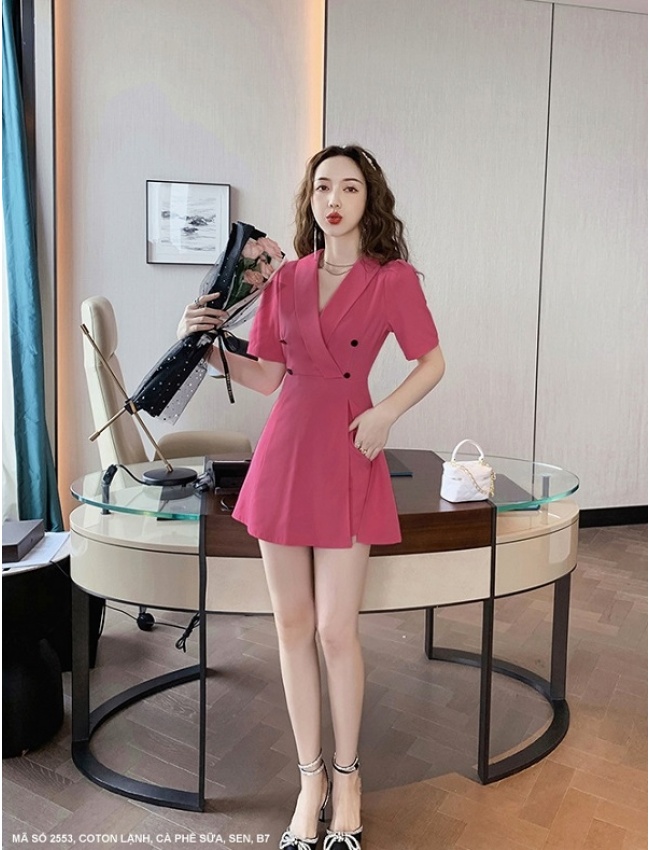 BỘ SỌT 4 NÚT XẺ LAI VÁY - 2553