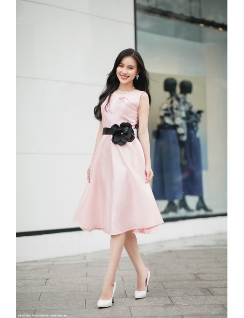 Dầm Xòe Sát Nách Eo Thắt Nơ Hoa - 2579