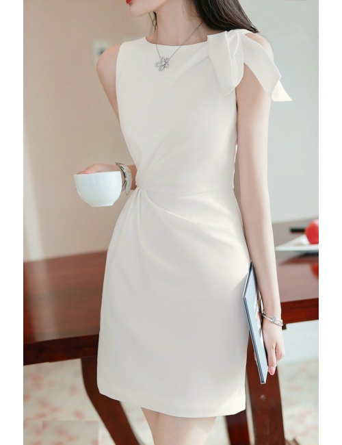 Đầm Ôm Cổ Thuyền Phối Nơ Sang Trọng - 9022