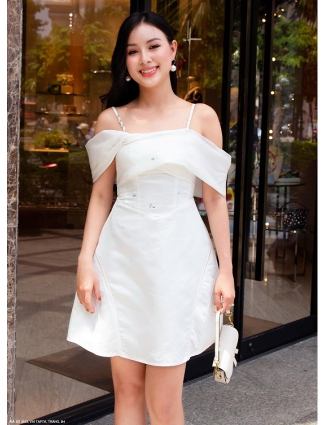 Đầm 2 Dây Trễ Vai Quyến Rũ - 2623