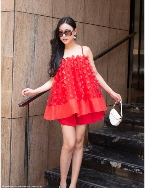 Bộ Áo Và Quần Ngắn. Áo Xòe Cá Tính - 2609