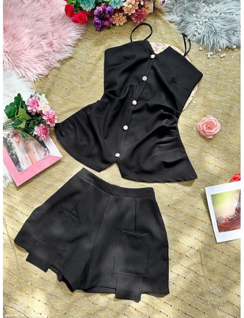 Bộ Ngắn Đính Nút Hở Vai - 2621