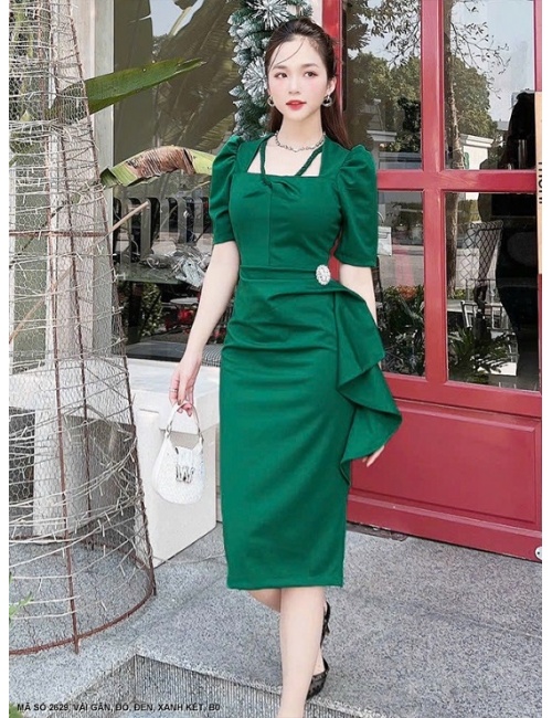 Đầm Ôm Cổ Dây Tay Phồng Đính Bèo Eo - 2629