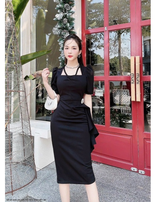 Đầm Ôm Cổ Dây Tay Phồng Đính Bèo Eo - 2629