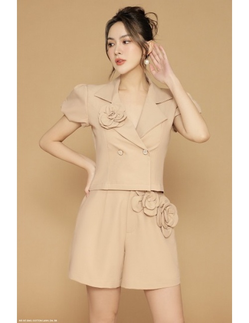 Bộ Quần Ngắn Và Áo Vest Kết Bông Hồng - 2643