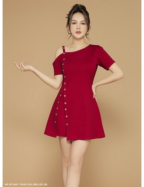 Bộ Quần Ngắn Và Áo Vai Xếch Xẻ Tà Cá Tính - 2647