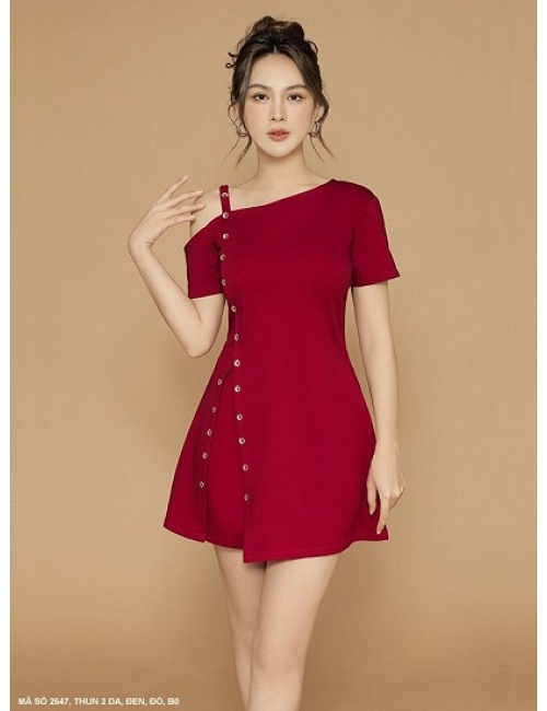 Bộ Quần Ngắn Và Áo Vai Xếch Xẻ Tà Cá Tính - 2647