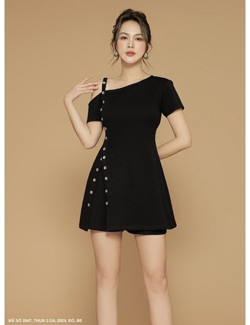 Bộ Quần Ngắn Và Áo Vai Xếch Xẻ Tà Cá Tính - 2647