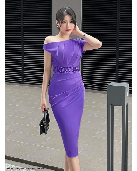 Đầm Ôm Vai Lệch Đính Xoàn Eo - 2651
