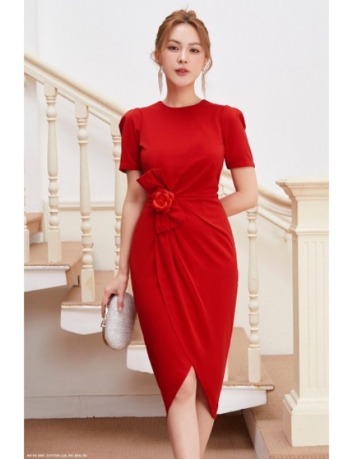 Đầm Ôm Tay Ngắn Váy Chẻ Eo Đính Hoa Hồng - 2657