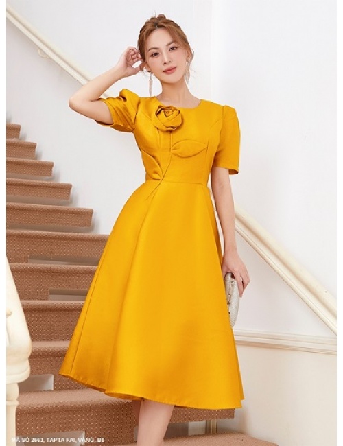 Đầm Xòe Tay Ngắn Đính Hoa Hồng Bên Ngực - 2663