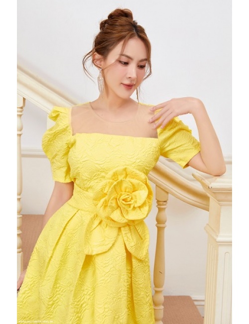 Đầm Xòe Tay Ngắn Cổ Rộng Eo Cột Hoa Hồng Lớn - 2667