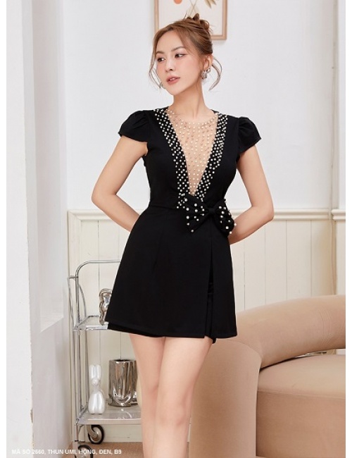 Bộ Ngắn Tay Dún Bèo Đính Hạt Lai Áo Và Cổ Áo - 2660